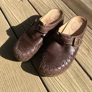 Brioso Jordyn Brown Buckle Woven Mule Shoes